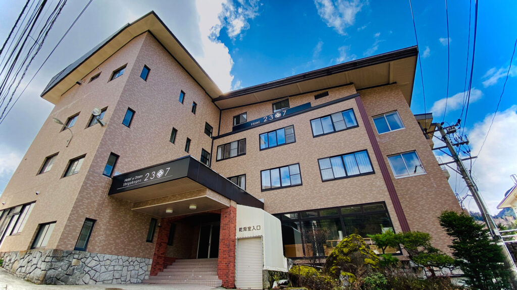 s 2000x1125 v frms webp d8e169da 823c 40bd 9a97 204bbaf66d91